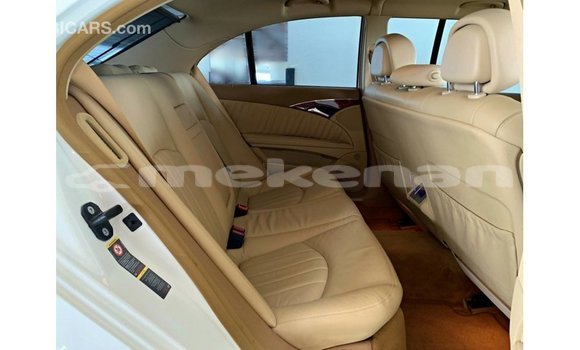 Buy Import Mercedes-Benz 200 White Car in Import - Dubai in Aragatsotn Buy Import Mercedes-Benz 200 White Car in Import - Dubai in Aragatsotn