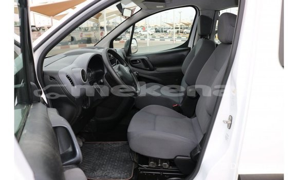 Buy Import Peugeot Partner White Car in Import - Dubai in Aragatsotn