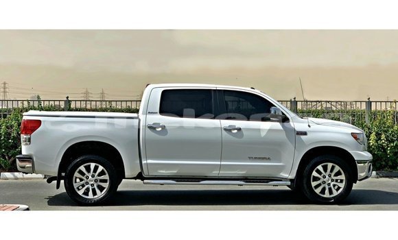 Buy Import Toyota Tundra White Car in Import - Dubai in Aragatsotn Buy Import Toyota Tundra White Car in Import - Dubai in Aragatsotn