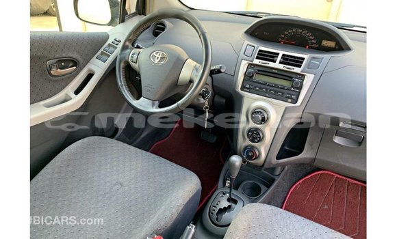 Buy Import Toyota Yaris Black Car in Import - Dubai in Aragatsotn Buy Import Toyota Yaris Black Car in Import - Dubai in Aragatsotn