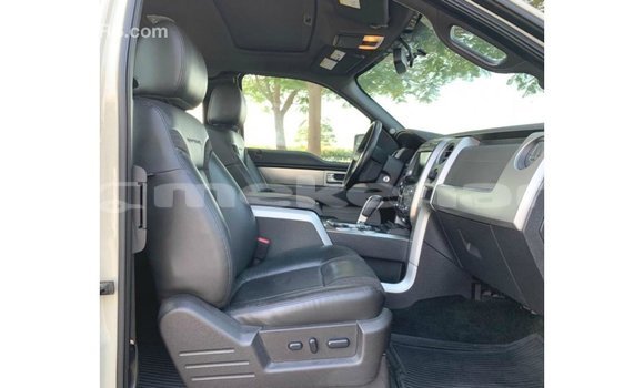 Buy Import Ford Club Wagon Beige Car in Import - Dubai in Aragatsotn Buy Import Ford Club Wagon Beige Car in Import - Dubai in Aragatsotn