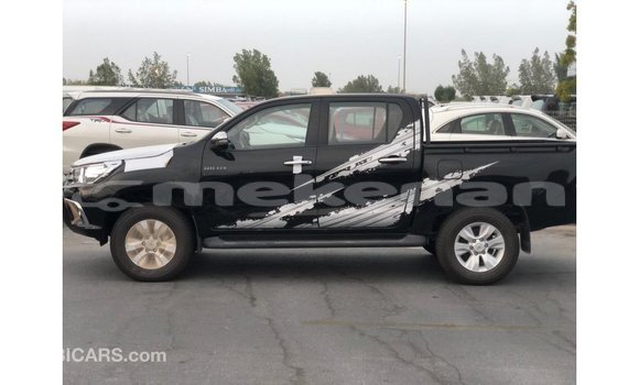 Buy Import Toyota Hilux Black Car in Import - Dubai in Aragatsotn Buy Import Toyota Hilux Black Car in Import - Dubai in Aragatsotn