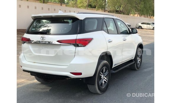 Buy Import Toyota Fortuner White Car in Import - Dubai in Aragatsotn Buy Import Toyota Fortuner White Car in Import - Dubai in Aragatsotn
