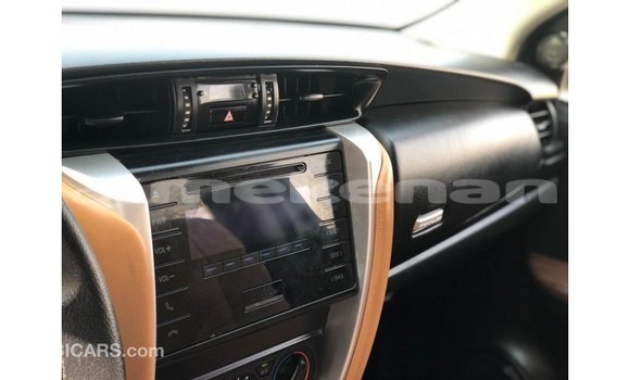 Buy Import Toyota Fortuner White Car in Import - Dubai in Aragatsotn Buy Import Toyota Fortuner White Car in Import - Dubai in Aragatsotn