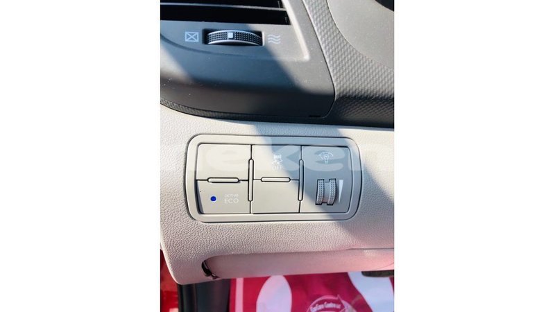 Big with watermark hyundai accent aragatsotn import dubai 3945