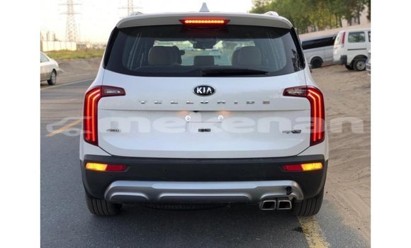 Buy Import Kia Carens White Car in Import - Dubai in Aragatsotn Buy Import Kia Carens White Car in Import - Dubai in Aragatsotn