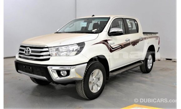 Buy Import Toyota Hilux White Car in Import - Dubai in Aragatsotn Buy Import Toyota Hilux White Car in Import - Dubai in Aragatsotn