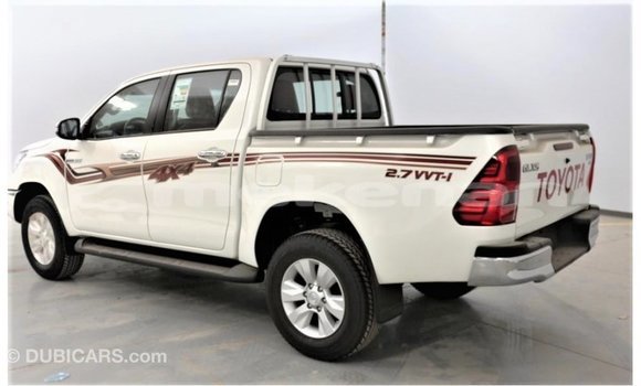 Buy Import Toyota Hilux White Car in Import - Dubai in Aragatsotn Buy Import Toyota Hilux White Car in Import - Dubai in Aragatsotn