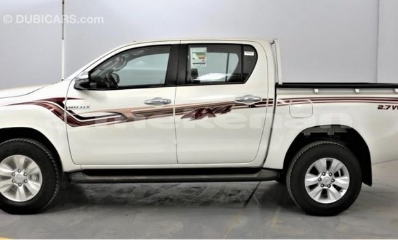 Buy Import Toyota Hilux White Car in Import - Dubai in Aragatsotn Buy Import Toyota Hilux White Car in Import - Dubai in Aragatsotn