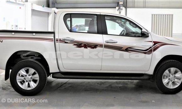 Buy Import Toyota Hilux White Car in Import - Dubai in Aragatsotn Buy Import Toyota Hilux White Car in Import - Dubai in Aragatsotn