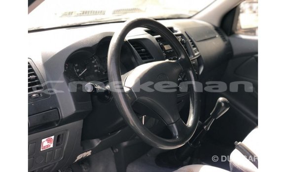 Buy Import Toyota Hilux White Car in Import - Dubai in Aragatsotn Buy Import Toyota Hilux White Car in Import - Dubai in Aragatsotn