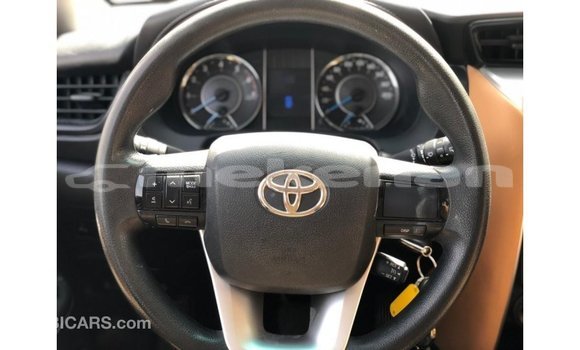 Buy Import Toyota Fortuner White Car in Import - Dubai in Aragatsotn Buy Import Toyota Fortuner White Car in Import - Dubai in Aragatsotn