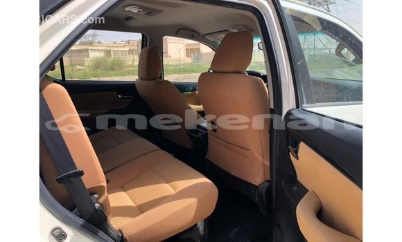 Buy Import Toyota Fortuner White Car in Import - Dubai in Aragatsotn Buy Import Toyota Fortuner White Car in Import - Dubai in Aragatsotn