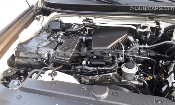 Buy Import Toyota Prado White Car in Import - Dubai in Aragatsotn Buy Import Toyota Prado White Car in Import - Dubai in Aragatsotn