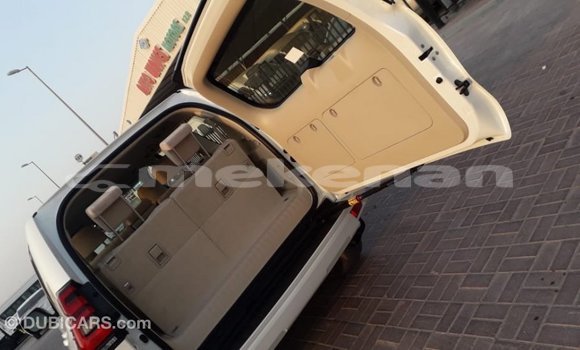 Buy Import Toyota Prado White Car in Import - Dubai in Aragatsotn Buy Import Toyota Prado White Car in Import - Dubai in Aragatsotn