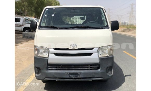 Buy Import Toyota Hiace White Car in Import - Dubai in Aragatsotn Buy Import Toyota Hiace White Car in Import - Dubai in Aragatsotn