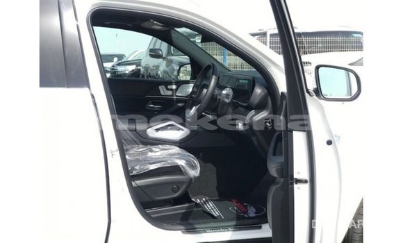 Buy Import Mercedes-Benz GLE White Car in Import - Dubai in Aragatsotn Buy Import Mercedes-Benz GLE White Car in Import - Dubai in Aragatsotn