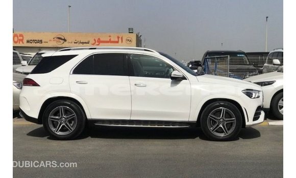 Buy Import Mercedes-Benz GLE White Car in Import - Dubai in Aragatsotn Buy Import Mercedes-Benz GLE White Car in Import - Dubai in Aragatsotn