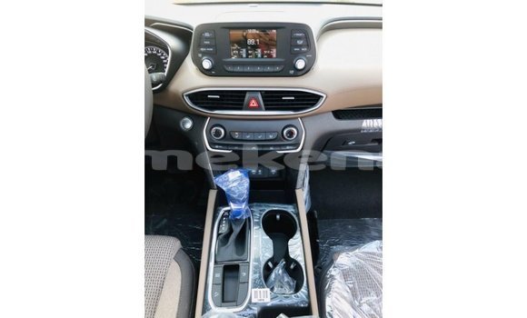 Buy Import Hyundai Santa Fe White Car in Import - Dubai in Aragatsotn Buy Import Hyundai Santa Fe White Car in Import - Dubai in Aragatsotn