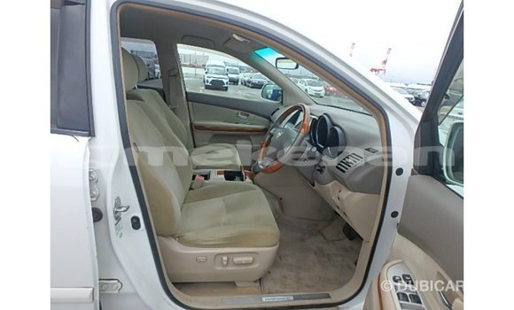 Buy Import Toyota Harrier White Car in Import - Dubai in Aragatsotn Buy Import Toyota Harrier White Car in Import - Dubai in Aragatsotn