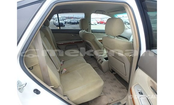 Buy Import Toyota Harrier White Car in Import - Dubai in Aragatsotn Buy Import Toyota Harrier White Car in Import - Dubai in Aragatsotn