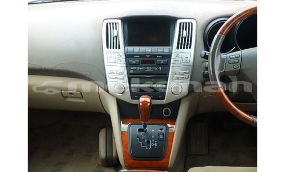 Buy Import Toyota Harrier White Car in Import - Dubai in Aragatsotn Buy Import Toyota Harrier White Car in Import - Dubai in Aragatsotn