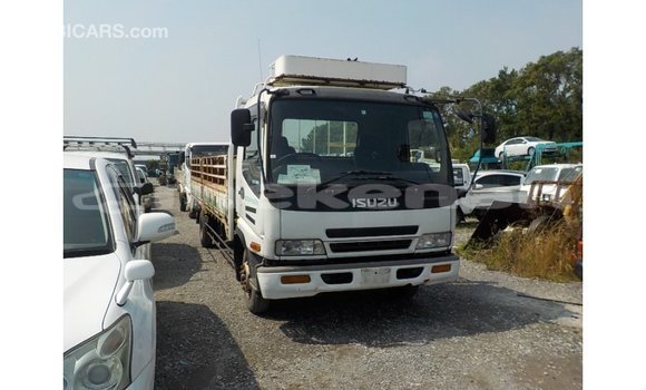 Buy Import Isuzu FTR 850 White Truck in Import - Dubai in Aragatsotn Buy Import Isuzu FTR 850 White Truck in Import - Dubai in Aragatsotn