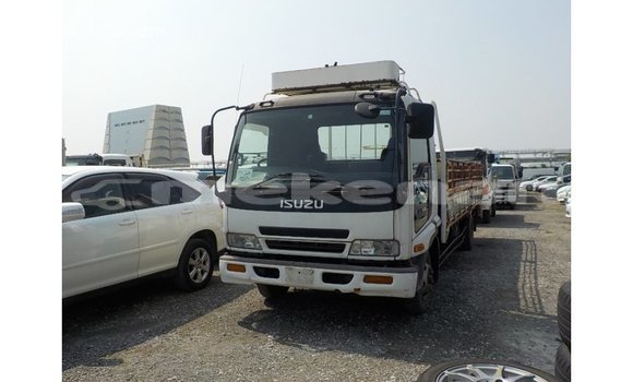 Buy Import Isuzu FTR 850 White Truck in Import - Dubai in Aragatsotn Buy Import Isuzu FTR 850 White Truck in Import - Dubai in Aragatsotn