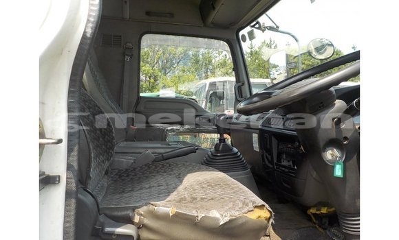 Buy Import Isuzu FTR 850 White Truck in Import - Dubai in Aragatsotn Buy Import Isuzu FTR 850 White Truck in Import - Dubai in Aragatsotn