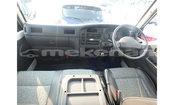 Buy Import Nissan Caravan White Car in Import - Dubai in Aragatsotn Buy Import Nissan Caravan White Car in Import - Dubai in Aragatsotn