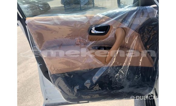 Buy Import Nissan Patrol White Car in Import - Dubai in Aragatsotn Buy Import Nissan Patrol White Car in Import - Dubai in Aragatsotn