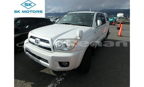 Buy Import Toyota Hilux White Car in Import - Dubai in Aragatsotn Buy Import Toyota Hilux White Car in Import - Dubai in Aragatsotn