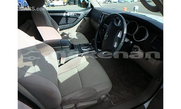 Buy Import Toyota Hilux White Car in Import - Dubai in Aragatsotn Buy Import Toyota Hilux White Car in Import - Dubai in Aragatsotn