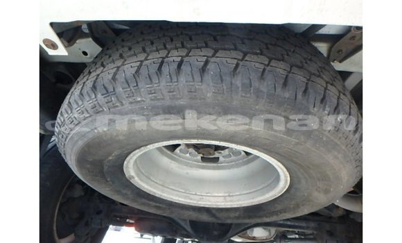 Buy Import Toyota Hilux White Car in Import - Dubai in Aragatsotn Buy Import Toyota Hilux White Car in Import - Dubai in Aragatsotn