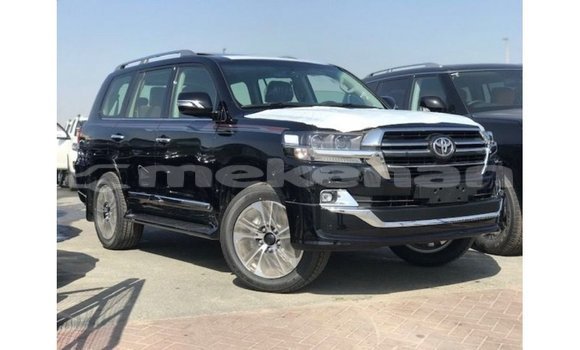 Buy Import Toyota Land Cruiser Black Car in Import - Dubai in Aragatsotn