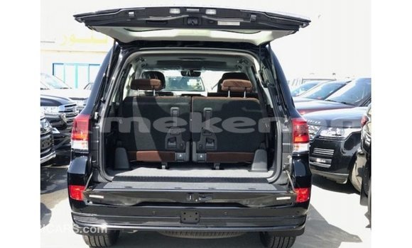Buy Import Toyota Land Cruiser Black Car in Import - Dubai in Aragatsotn Buy Import Toyota Land Cruiser Black Car in Import - Dubai in Aragatsotn