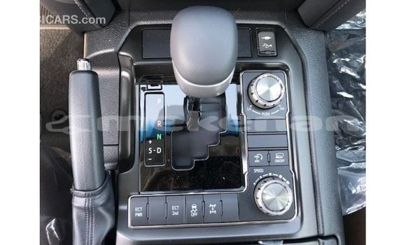 Buy Import Toyota Land Cruiser Black Car in Import - Dubai in Aragatsotn Buy Import Toyota Land Cruiser Black Car in Import - Dubai in Aragatsotn