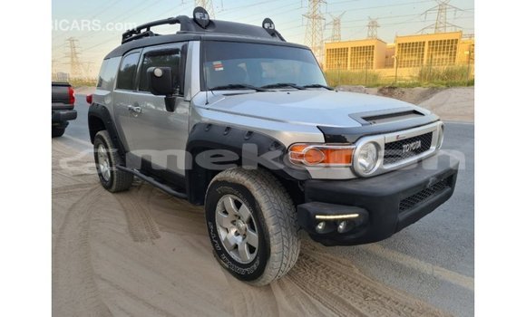 Buy Import Toyota FJ Cruiser Other Car in Import - Dubai in Aragatsotn Buy Import Toyota FJ Cruiser Other Car in Import - Dubai in Aragatsotn