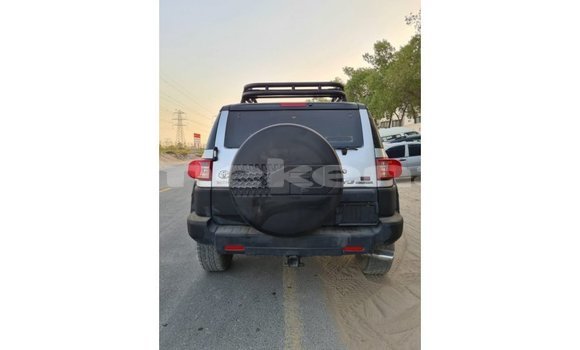 Buy Import Toyota FJ Cruiser Other Car in Import - Dubai in Aragatsotn Buy Import Toyota FJ Cruiser Other Car in Import - Dubai in Aragatsotn