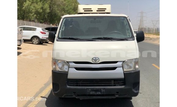 Buy Import Toyota Hiace White Car in Import - Dubai in Aragatsotn Buy Import Toyota Hiace White Car in Import - Dubai in Aragatsotn