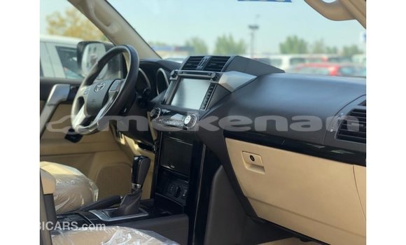 Buy Import Toyota Prado White Car in Import - Dubai in Aragatsotn Buy Import Toyota Prado White Car in Import - Dubai in Aragatsotn