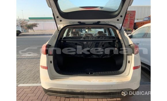 Buy Import Hyundai Tucson White Car in Import - Dubai in Aragatsotn Buy Import Hyundai Tucson White Car in Import - Dubai in Aragatsotn