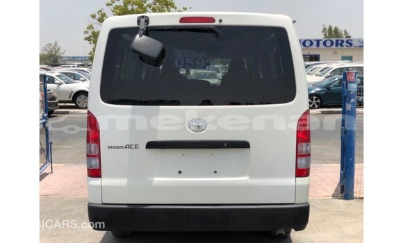 Buy Import Toyota Hiace White Car in Import - Dubai in Aragatsotn Buy Import Toyota Hiace White Car in Import - Dubai in Aragatsotn