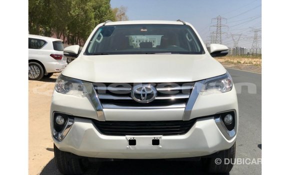 Buy Import Toyota Fortuner White Car in Import - Dubai in Aragatsotn Buy Import Toyota Fortuner White Car in Import - Dubai in Aragatsotn