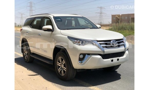 Buy Import Toyota Fortuner White Car in Import - Dubai in Aragatsotn Buy Import Toyota Fortuner White Car in Import - Dubai in Aragatsotn