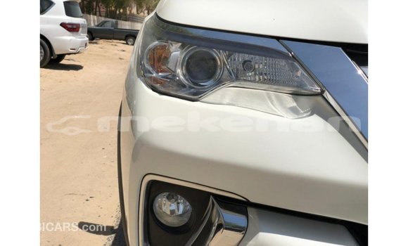 Buy Import Toyota Fortuner White Car in Import - Dubai in Aragatsotn Buy Import Toyota Fortuner White Car in Import - Dubai in Aragatsotn