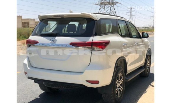 Buy Import Toyota Fortuner White Car in Import - Dubai in Aragatsotn Buy Import Toyota Fortuner White Car in Import - Dubai in Aragatsotn