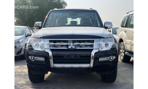 Buy Import Mitsubishi Pajero Black Car in Import - Dubai in Aragatsotn Buy Import Mitsubishi Pajero Black Car in Import - Dubai in Aragatsotn