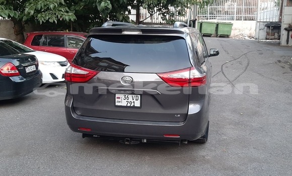 Buy Used Toyota Sienna Other Car in Yerevan in Yerevan Buy Used Toyota Sienna Other Car in Yerevan in Yerevan