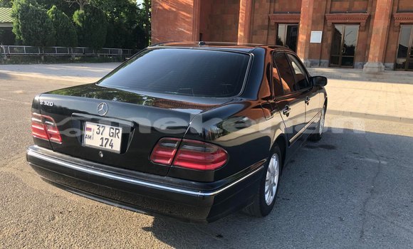 Buy Used Mercedes-Benz E–Class Black Car in Abovyan in Kotaik Buy Used Mercedes-Benz E–Class Black Car in Abovyan in Kotaik